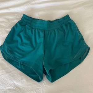 Lululemon hotty hot shorts!